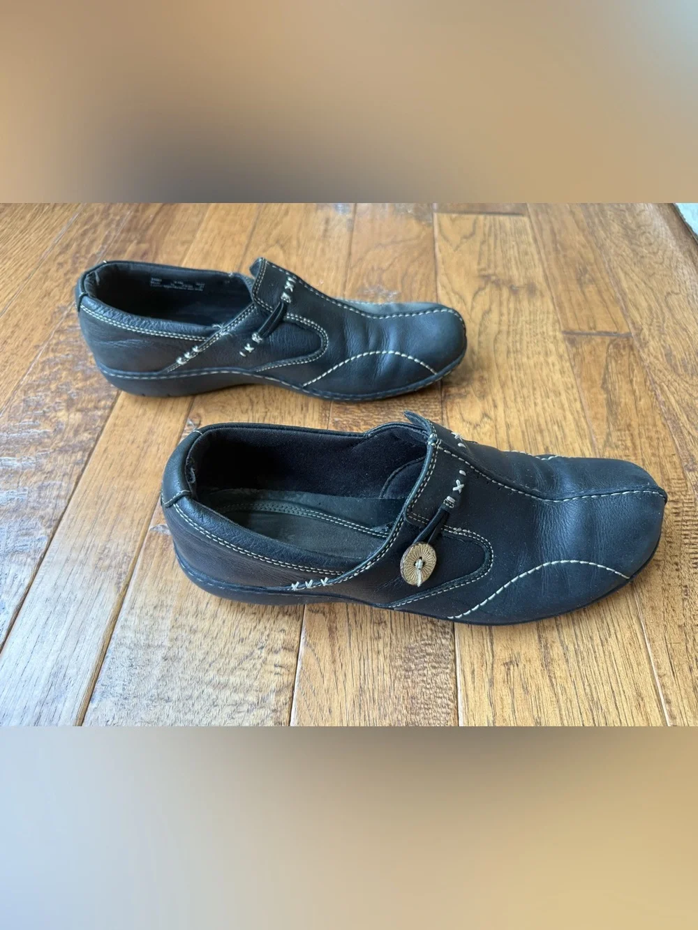 Clark leather black slip-on shoes